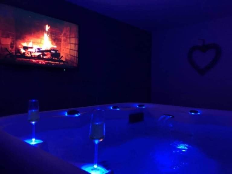 Spa Du Petit Manoir Hebuterne Экстерьер фото